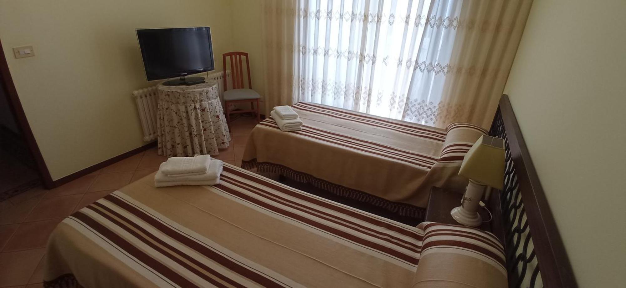 Casa Independiente Para Grandes Grupos Y Familias Valeixe Экстерьер фото